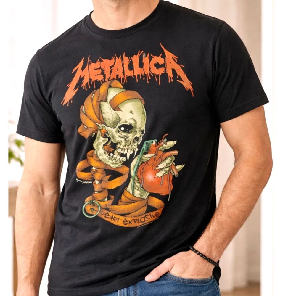 2003 Metallica Heart Explosive Pushead Graphic Band T Shirt Black Size Small